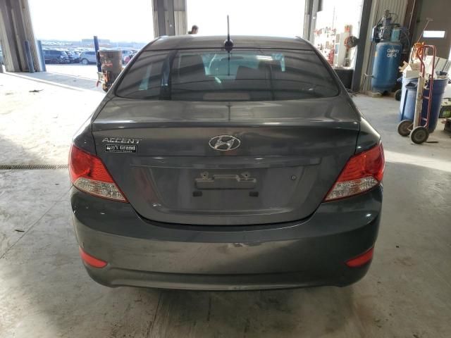 2013 Hyundai Accent GLS