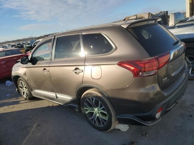 2018 Mitsubishi Outlander ES