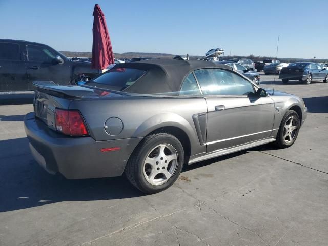 2003 Ford Mustang