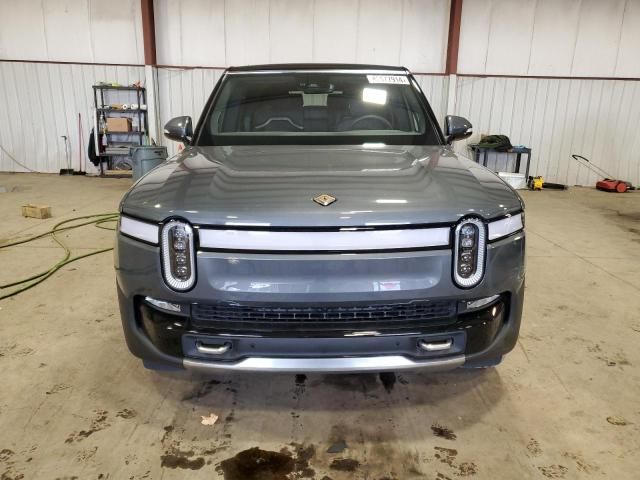 2023 Rivian R1S Adventure