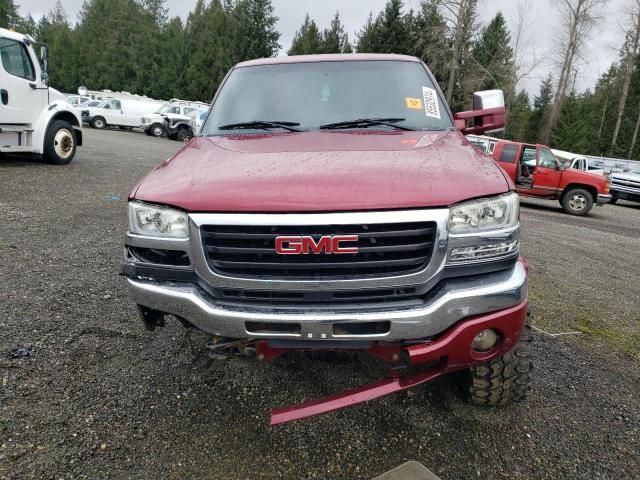 2004 GMC Sierra K2500 Heavy Duty