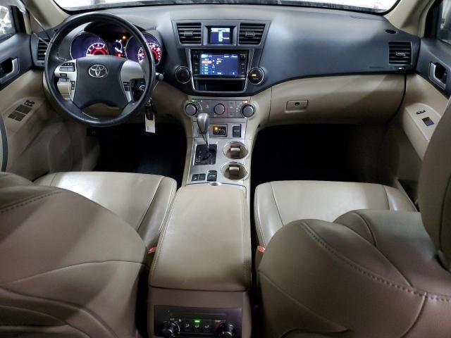 2013 Toyota Highlander Base