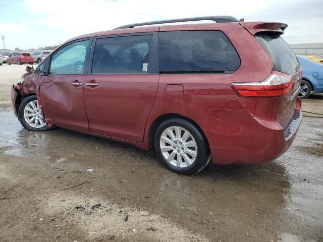 2015 Toyota Sienna XLE