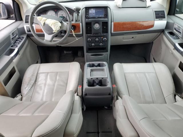 2008 Chrysler Town & Country Touring