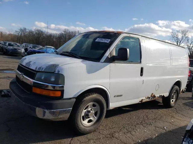 2003 Chevrolet Express G2500