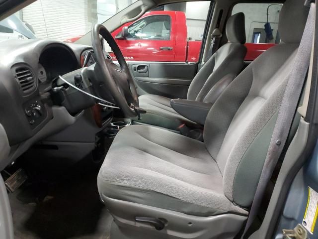 2006 Chrysler Town & Country LX