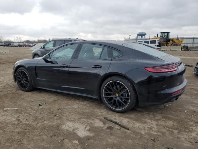 2018 Porsche Panamera 4