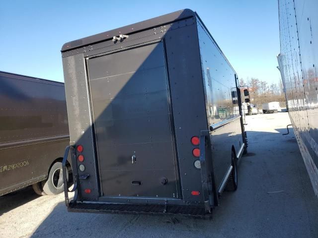 2009 Freightliner Chassis M Line WALK-IN Van