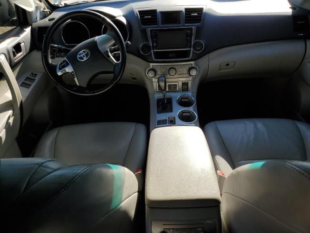 2013 Toyota Highlander Base