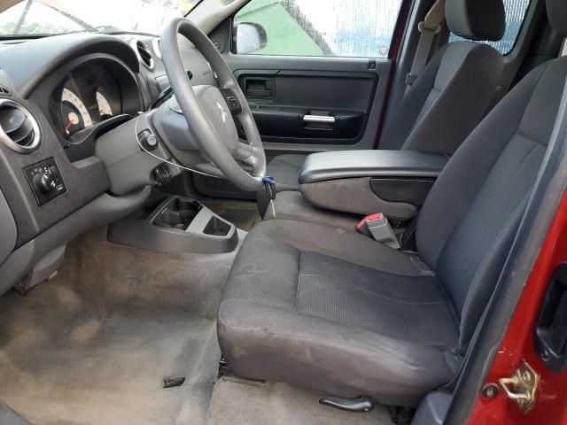 2007 Mitsubishi Raider LS