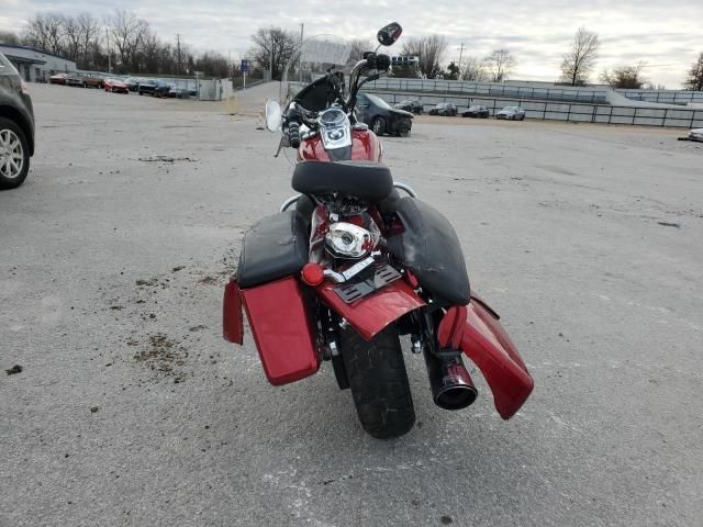 2012 Harley-Davidson FLD Switchback