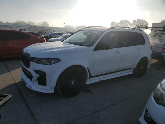 2022 BMW X7 M50I