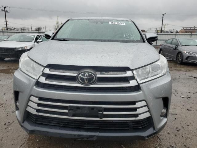 2018 Toyota Highlander LE