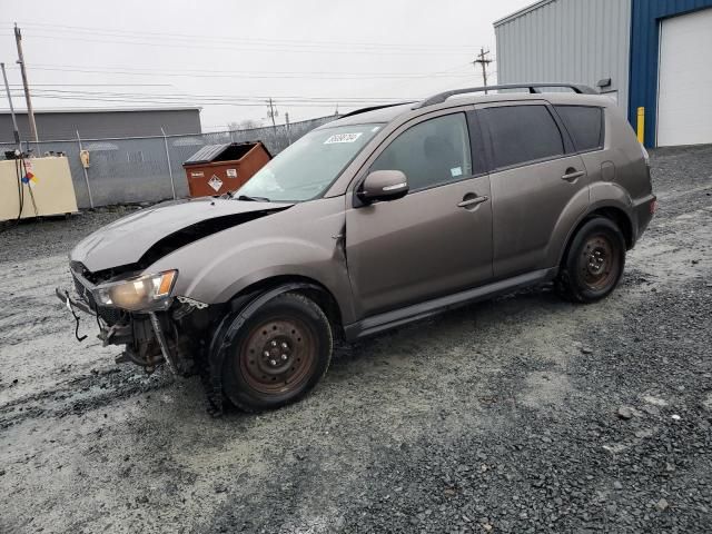 2013 Mitsubishi Outlander SE