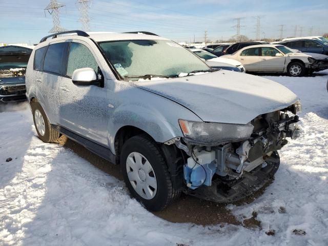 2011 Mitsubishi Outlander ES