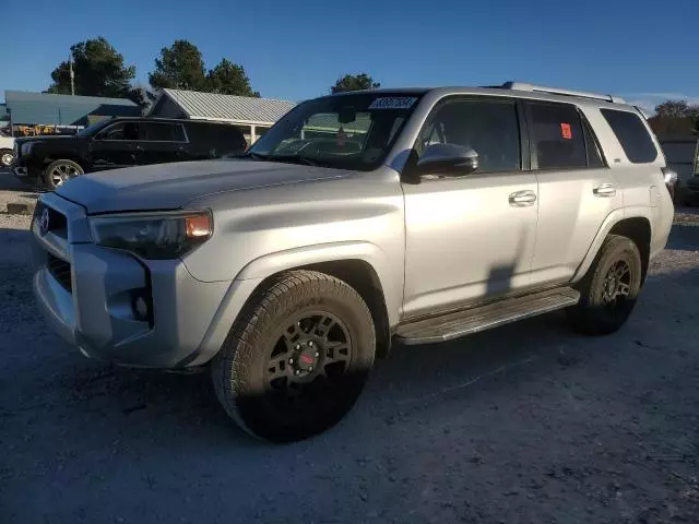 2016 Toyota 4runner SR5