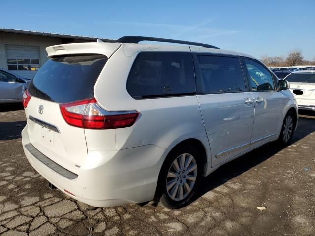 2016 Toyota Sienna XLE