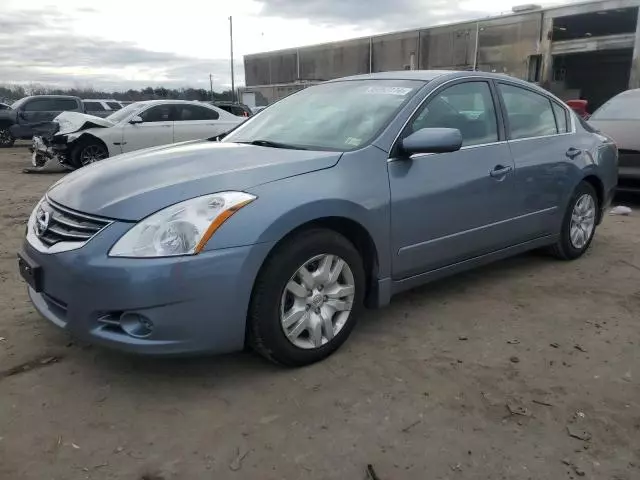 2010 Nissan Altima Base