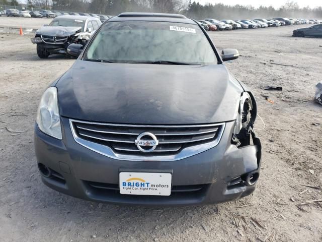 2010 Nissan Altima Base