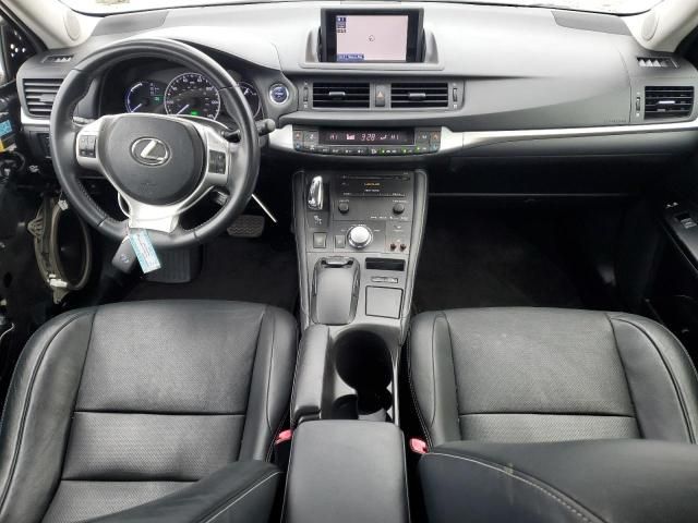 2013 Lexus CT 200