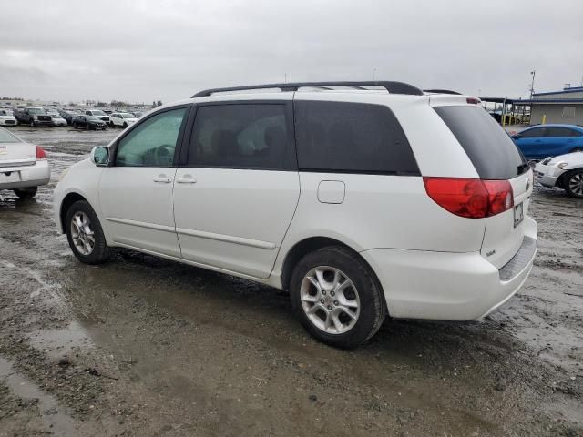 2006 Toyota Sienna XLE