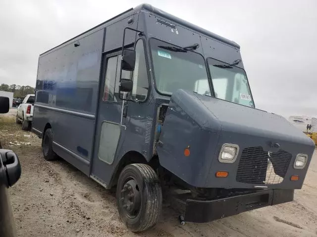 2020 Freightliner Chassis M Line WALK-IN Van