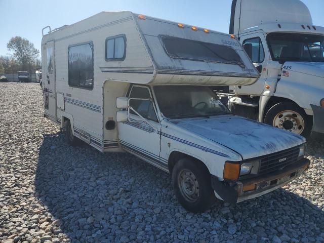 1986 Toyota Pickup Cab Chassis RN75 DLX