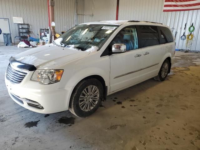 2015 Chrysler Town & Country Touring L