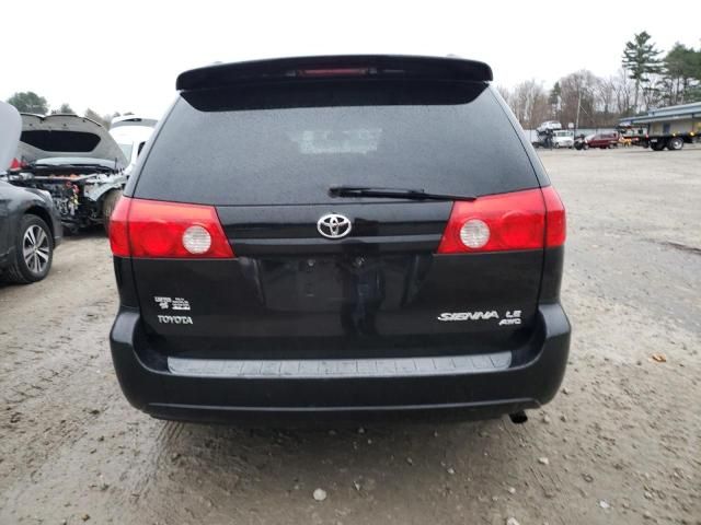 2008 Toyota Sienna LE