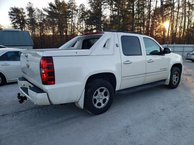 2013 Chevrolet Avalanche LTZ