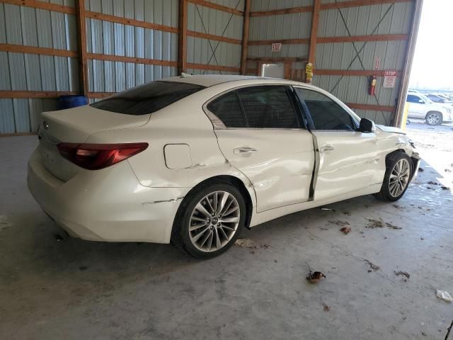 2018 Infiniti Q50 Luxe