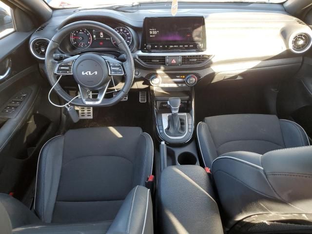 2023 KIA Forte GT Line