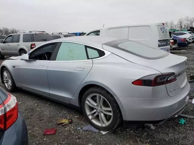 2014 Tesla Model S