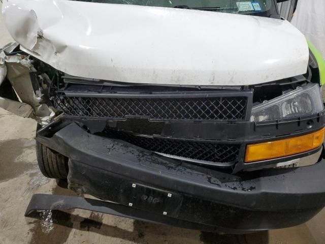 2021 Chevrolet Express G2500