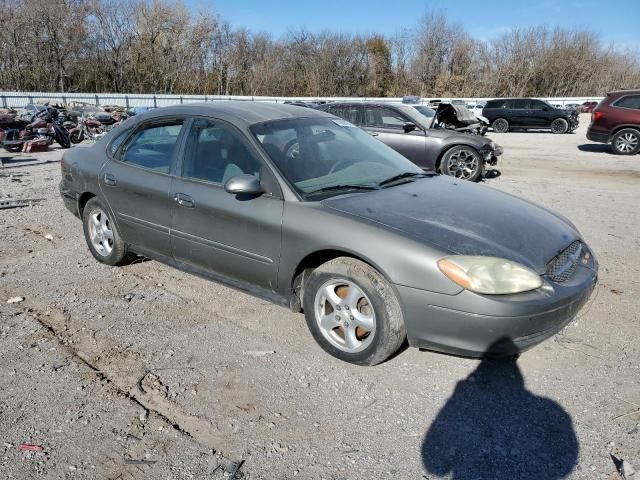 2003 Ford Taurus SE