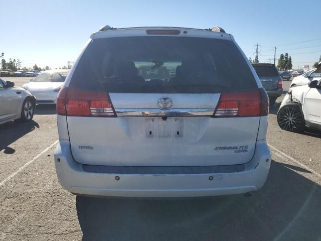 2005 Toyota Sienna XLE