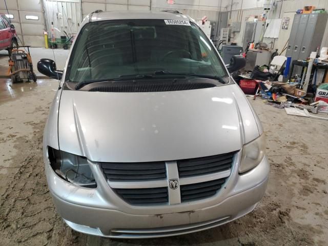 2006 Dodge Grand Caravan SE