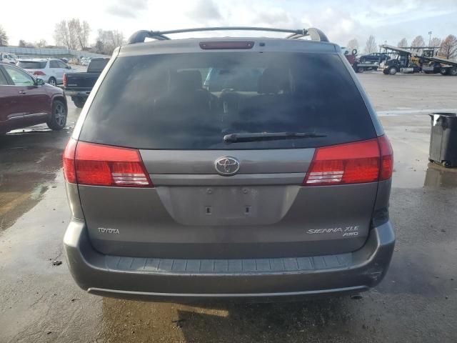 2004 Toyota Sienna XLE