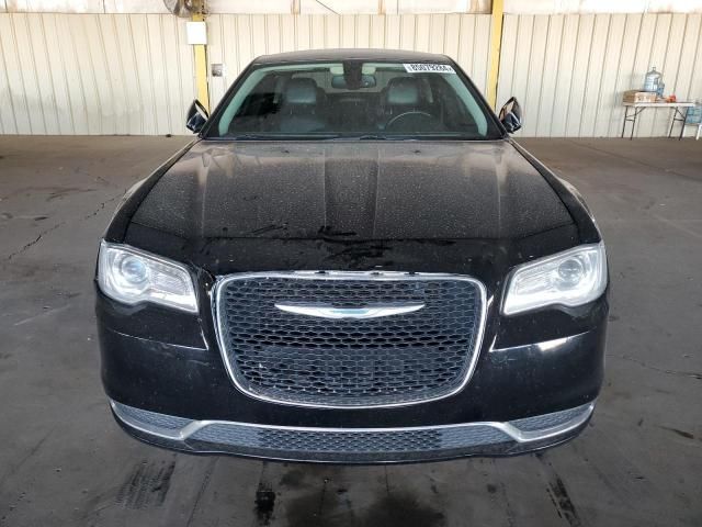 2015 Chrysler 300 Limited