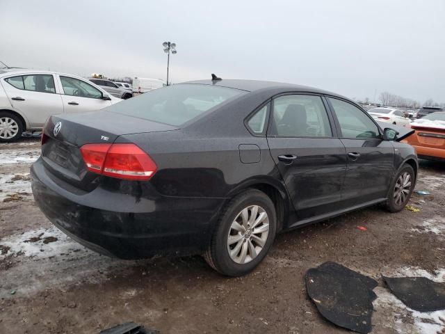 2015 Volkswagen Passat S