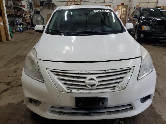 2013 Nissan Versa S