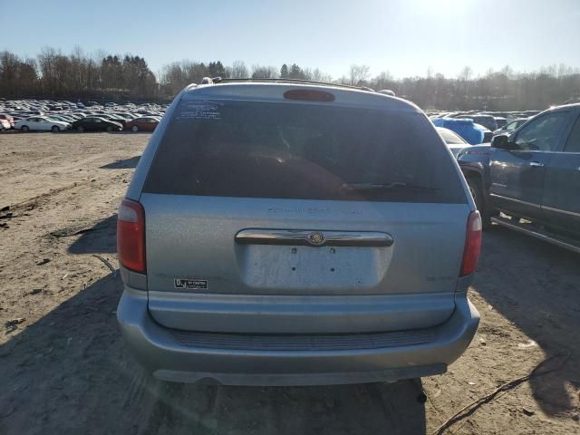 2006 Chrysler Town & Country Touring