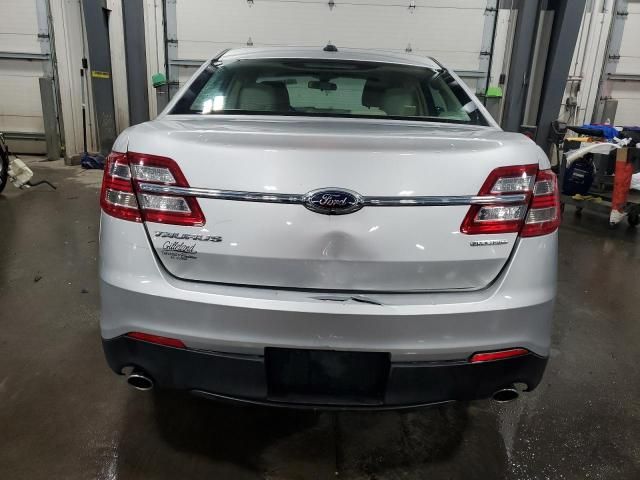 2016 Ford Taurus SE