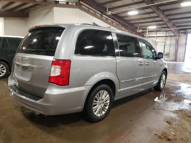 2015 Chrysler Town & Country Touring L