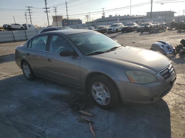 2004 Nissan Altima Base