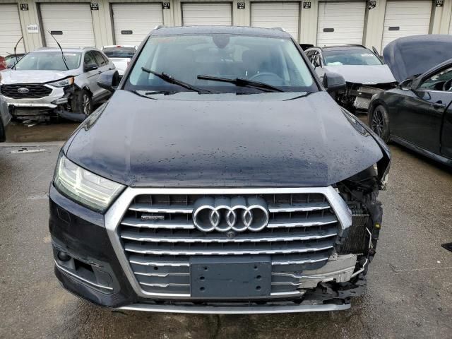 2018 Audi Q7 Prestige