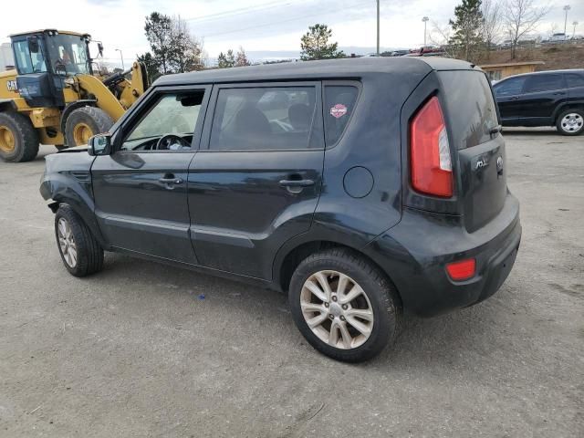 2013 KIA Soul +