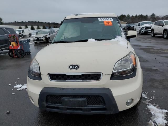 2011 KIA Soul +