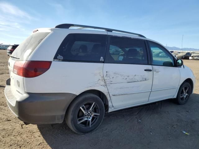 2005 Toyota Sienna CE