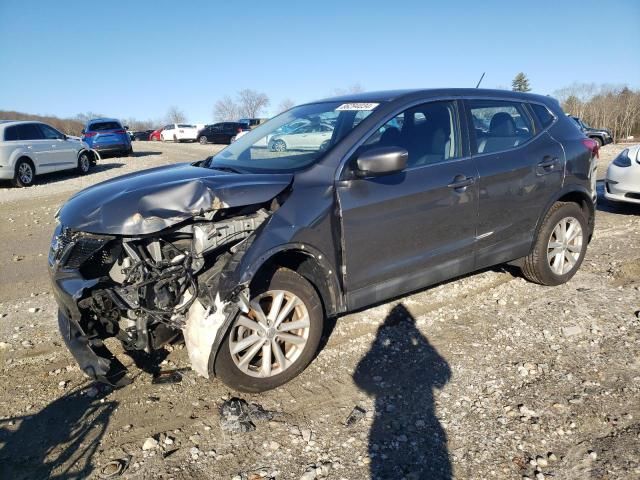 2017 Nissan Rogue Sport S